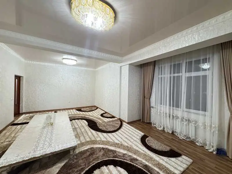 3-комн. квартира, 8 этаж, 110 м², 82 мкр