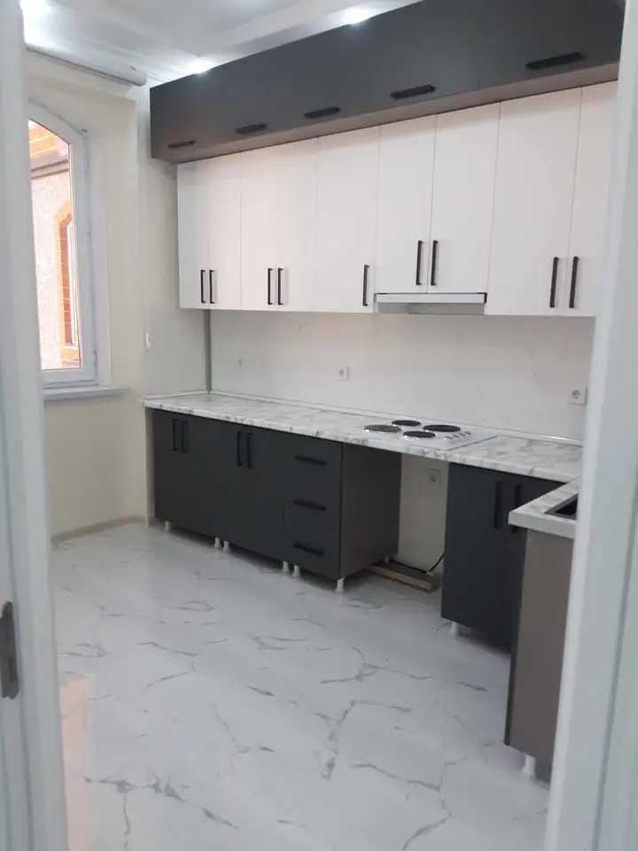 2-комн. квартира, 14 этаж, 60 м², Славянский университет