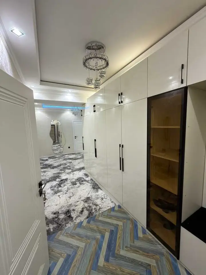 Хонаи 2-ҳуҷрагӣ, ошёнаи 2, 82 м², Профсоюз