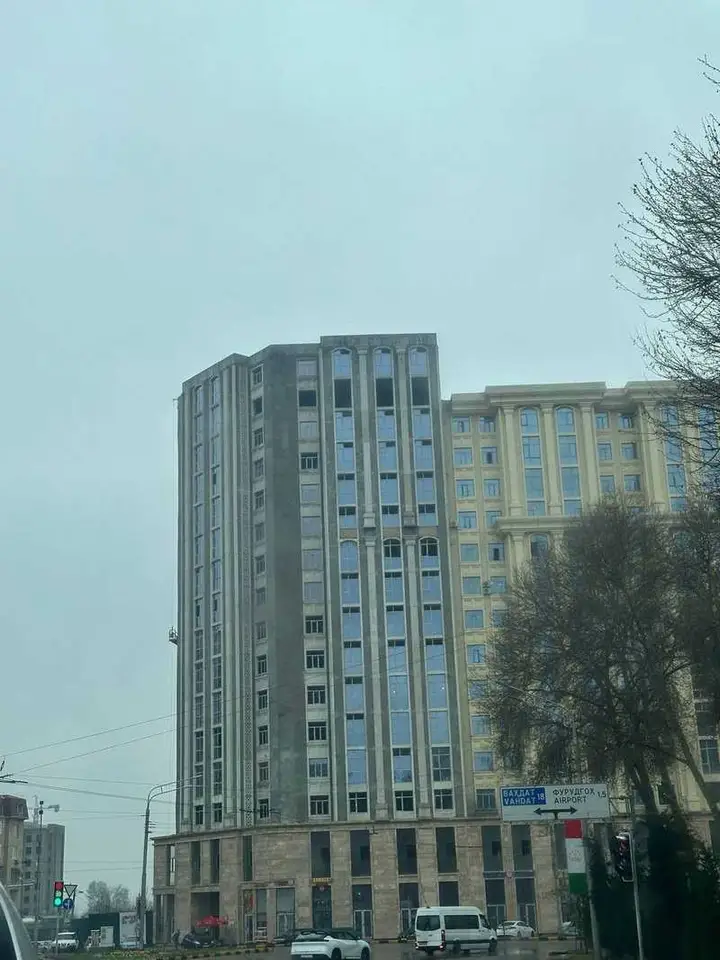 1-комн. квартира, 15 этаж, 64 м², Шохмансур