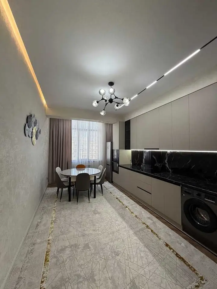 2-комн. квартира, 11 этаж, 60 м², Шохмансур