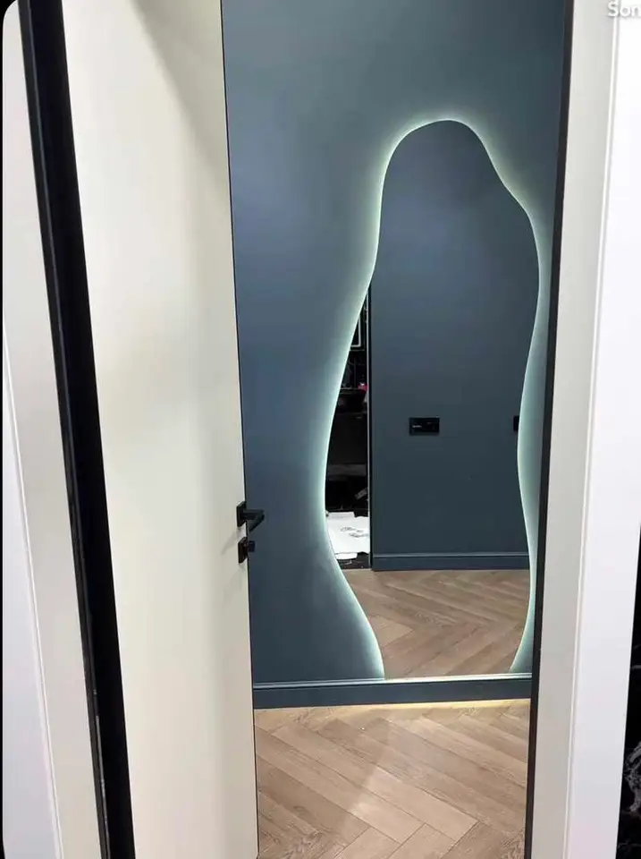 Хонаи 1-ҳуҷрагӣ, ошёнаи 16, 62 м², Донишгоҳи Славянӣ
