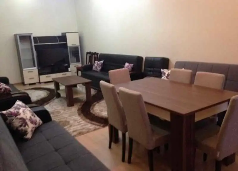 2-комн. квартира, 9 этаж, 80 м², Исмоили Сомони