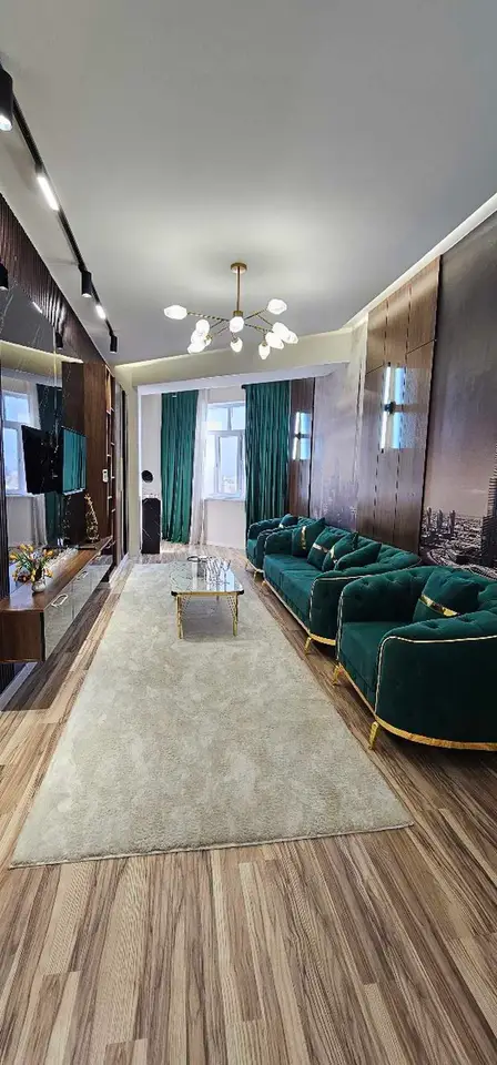 3-комн. квартира, 13 этаж, 92 м², Фирдавси