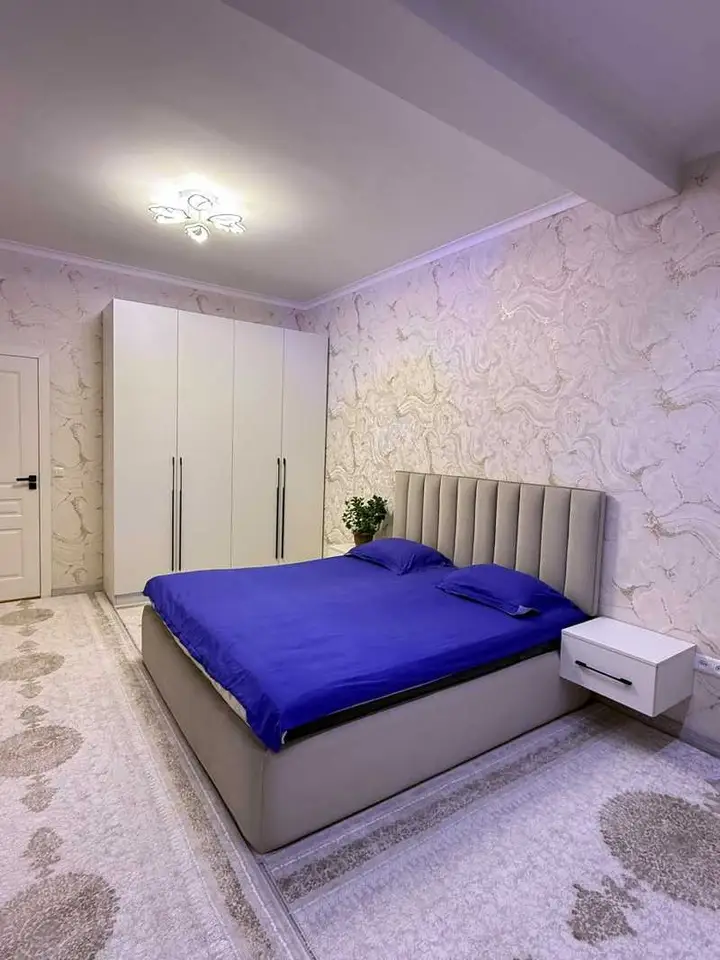 3-комн. квартира, 3 этаж, 71 м², 102 мкр