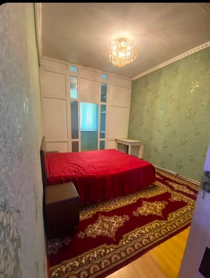 Хонаи 3-ҳуҷрагӣ, ошёнаи 2, 100 м², Сино