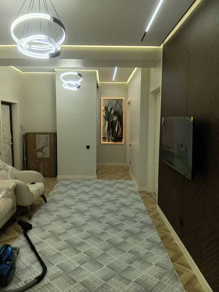 2-комн. квартира, 10 этаж, 80 м², Исмоили Сомони