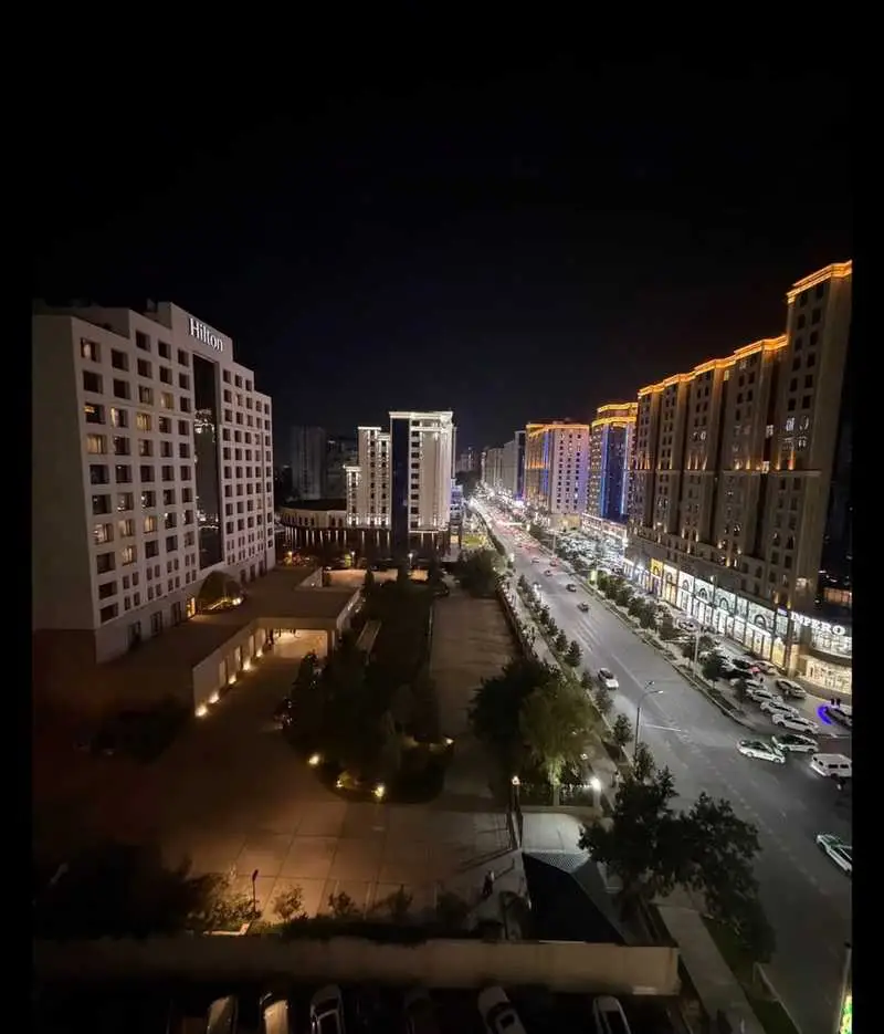 Хонаи 4-ҳуҷрагӣ, ошёнаи 10, 130 м², Шоҳмансур