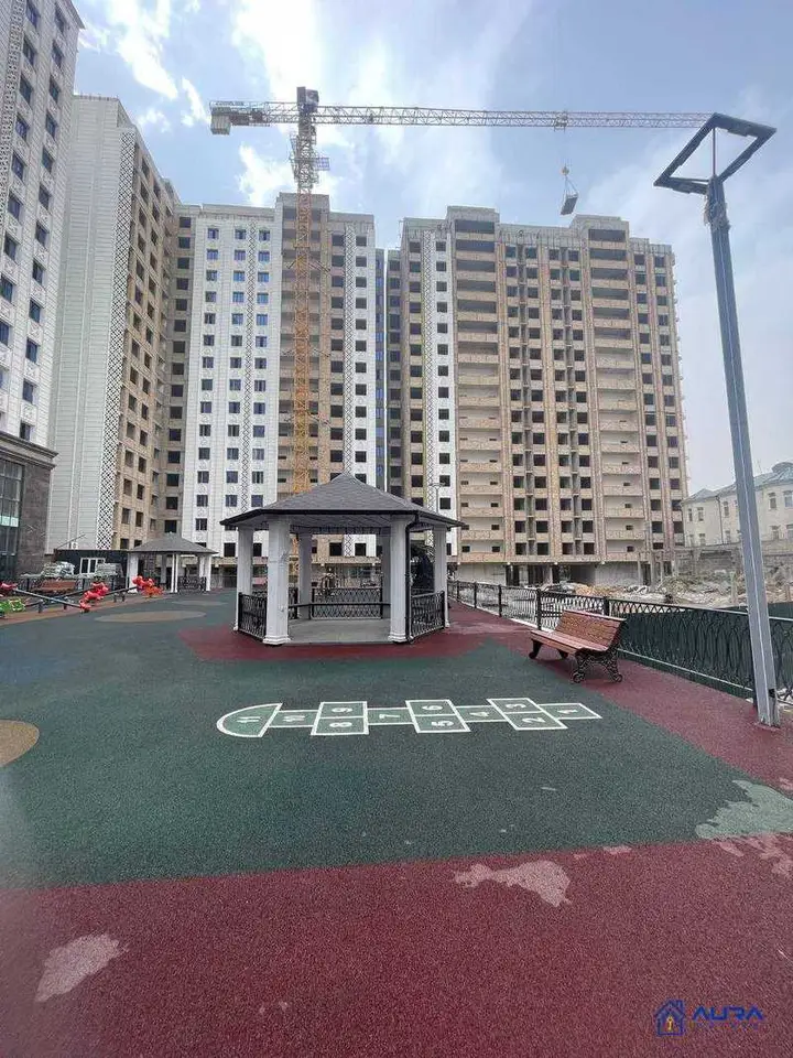 2-комн. квартира, 10 этаж, 76 м², Исмоили Сомони