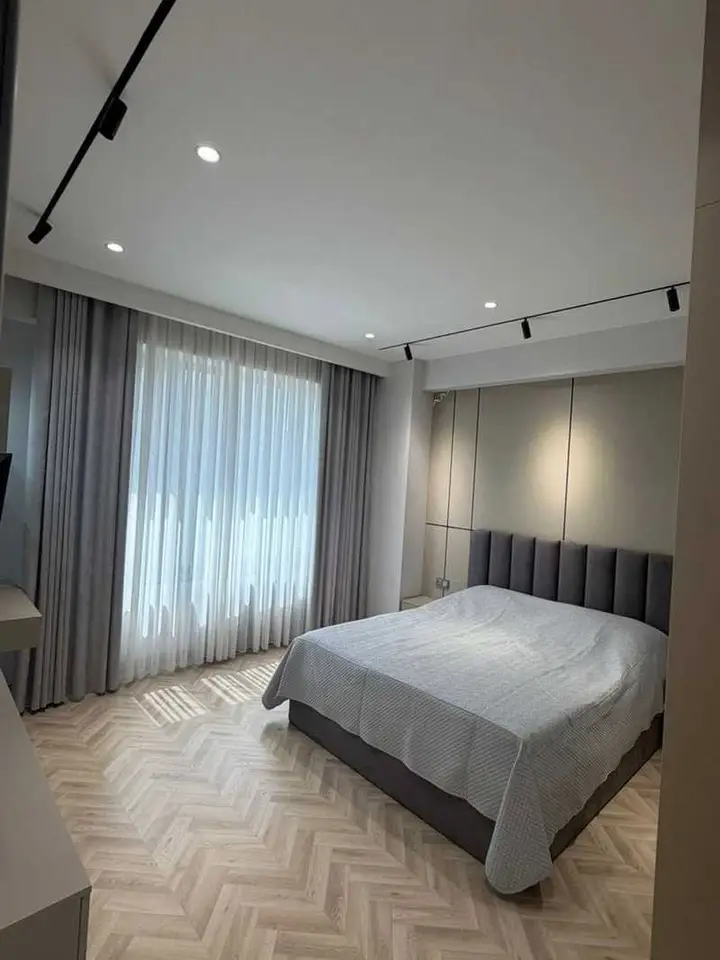 3-комн. квартира, 11 этаж, 140 м², Исмоили Сомони