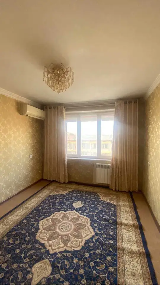 4-комн. квартира, 5 этаж, 80 м², Фирдавси