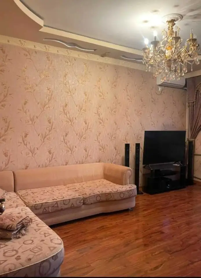 Хонаи 3-ҳуҷрагӣ, ошёнаи 5, 70 м², 103 мкр
