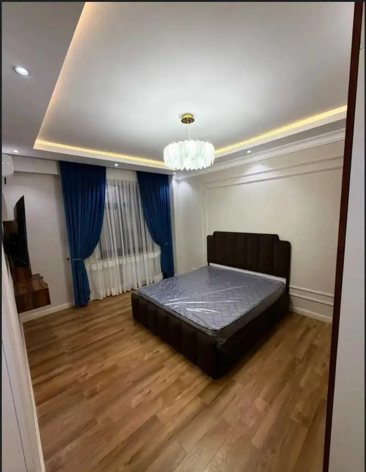3-комн. квартира, 12 этаж, 88 м², Дом печати