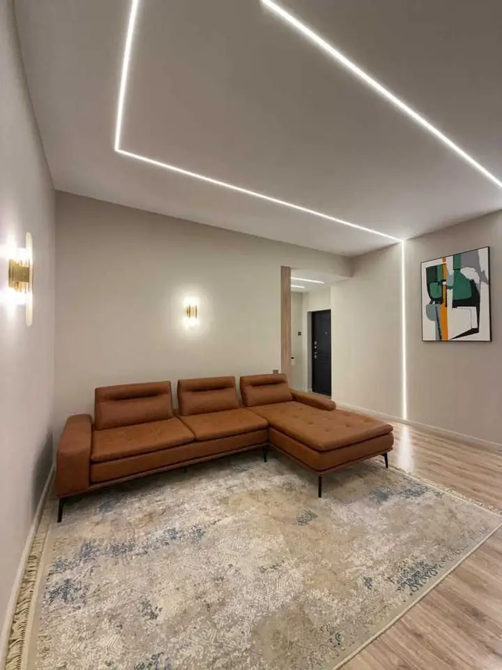 2-комн. квартира, 11 этаж, 70 м², Шохмансур