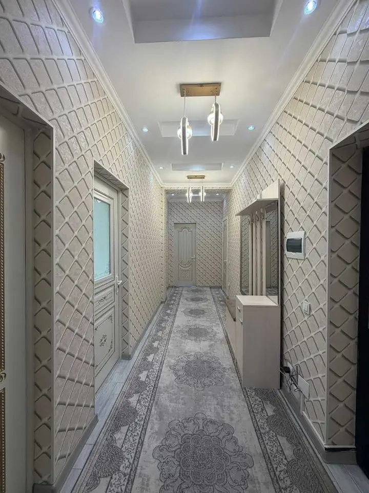 Хонаи 3-ҳуҷрагӣ, ошёнаи 15, 85 м², Фирдавсӣ