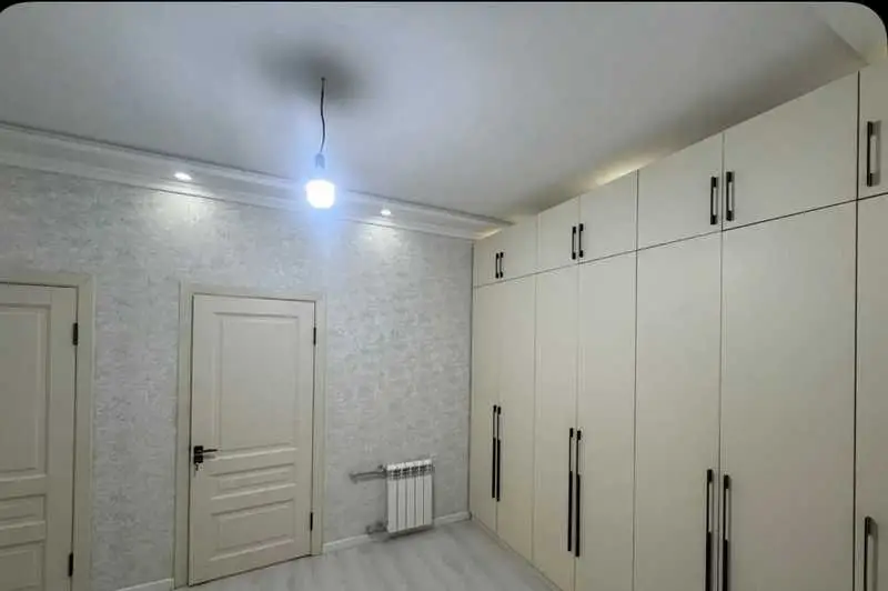 2-комн. квартира, 8 этаж, 60 м², Сино