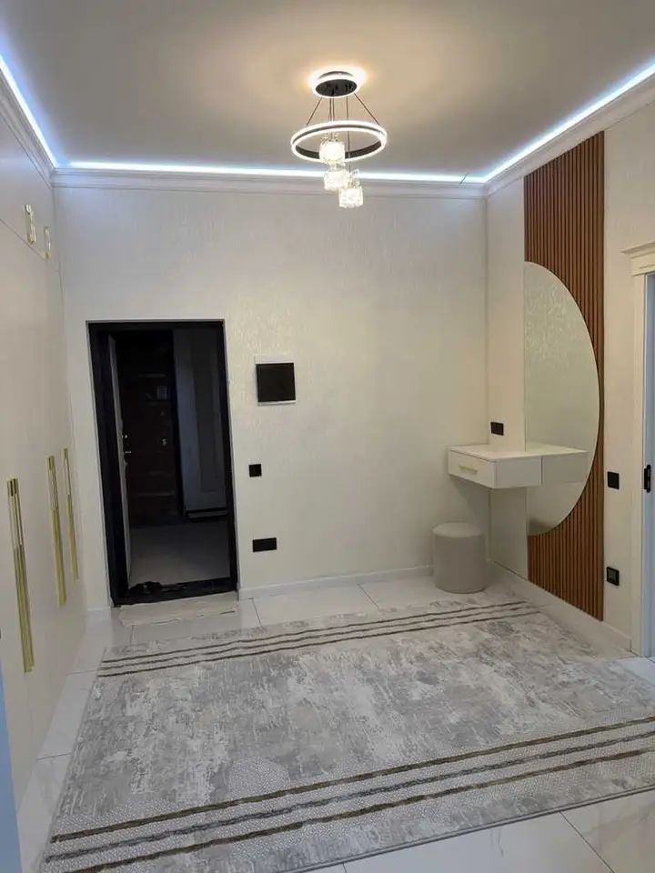 2-комн. квартира, 9 этаж, 65 м², Славянский университет
