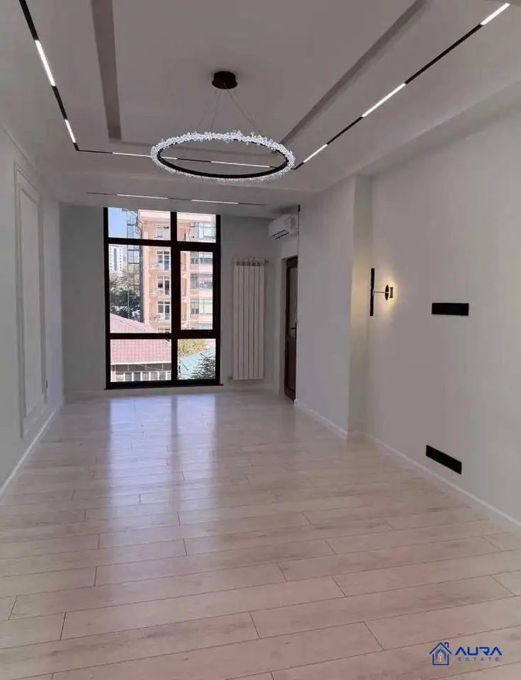 2-комн. квартира, 3 этаж, 73 м², Исмоили Сомони