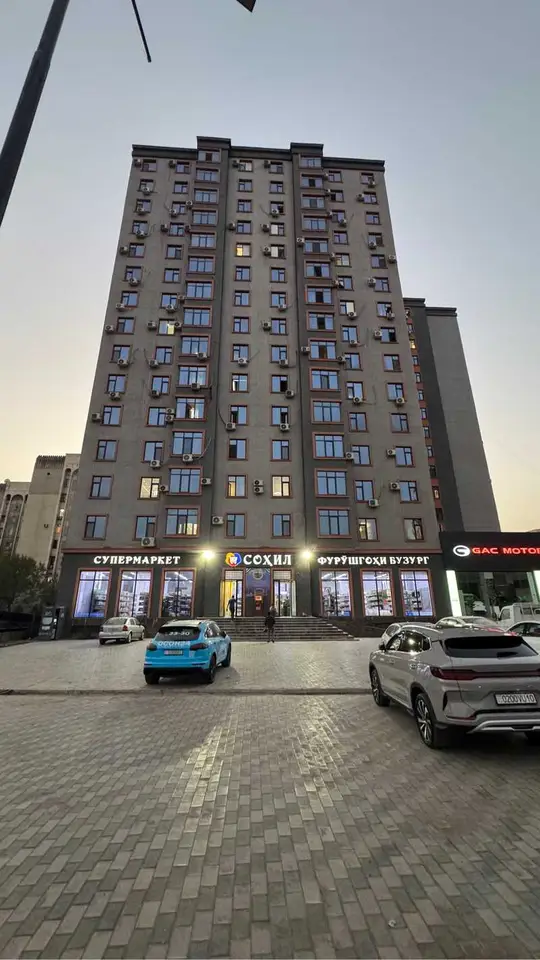 2-комн. квартира, 13 этаж, 80 м², Фирдавси