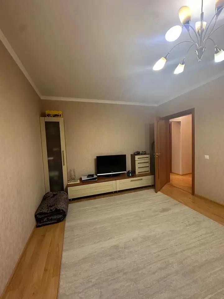 3-room apartment, floor 4, 70 m², 92nd microdistrict