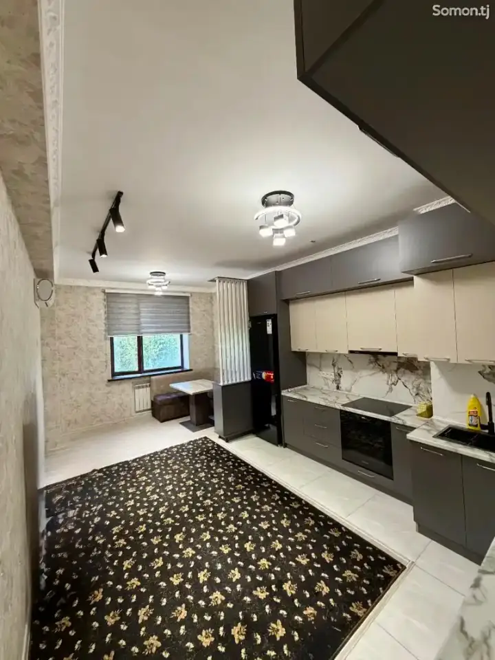 2-комн. квартира, 5 этаж, 89 м², Спартак