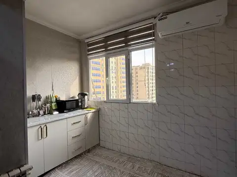 2-комн. квартира, 8 этаж, 86 м², Фирдавси
