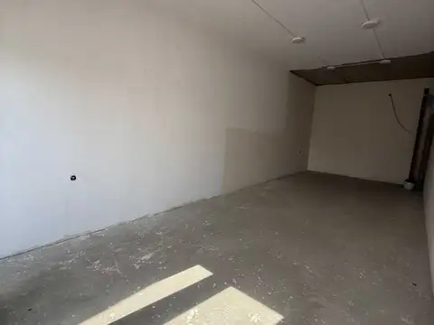 Коммерческая, 40 м², Фирдавси