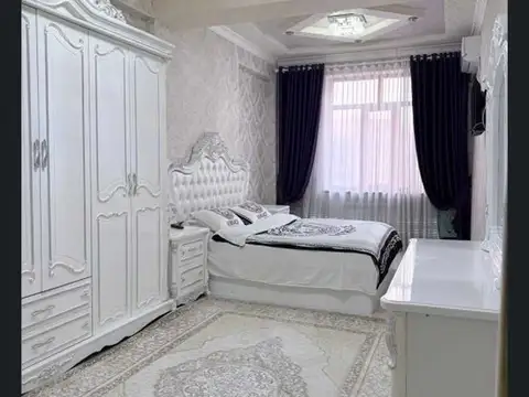 2-комн. квартира, 11 этаж, 60 м², Дом печати