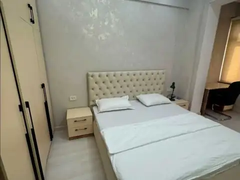 2-комн. квартира, 5 этаж, 60 м², Дом печати