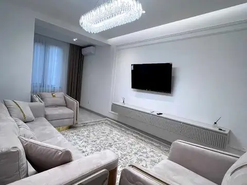 2-комн. квартира, 4 этаж, 60 м², 82 мкр