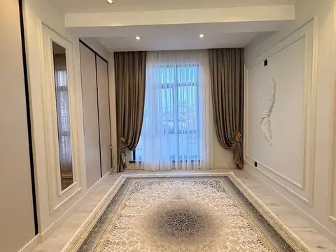 2-комн. квартира, 5 этаж, 70 м², Сино