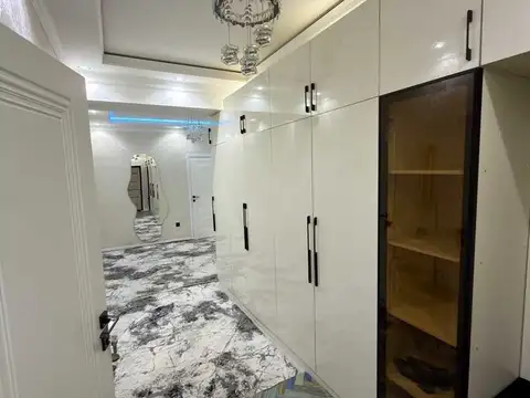 2-комн. квартира, 2 этаж, 82 м², Фирдавси