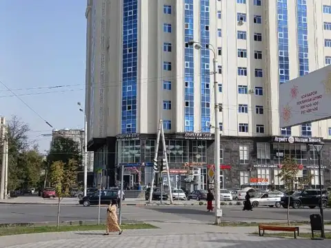 2-комн. квартира, 12 этаж, 49 м², Фирдавси