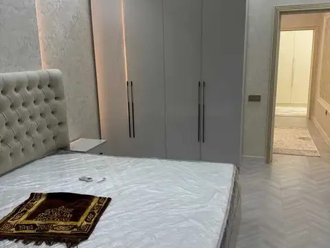 2-комн. квартира, 5 этаж, 68 м², Зелёный базар