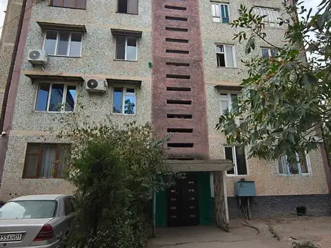 3-комн. квартира, 4 этаж, 70 м², 64 мкр