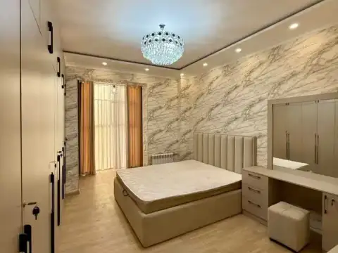 2-комн. квартира, 22 этаж, 64 м², Шохмансур