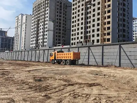 3-комн. квартира, 14 этаж, 129 м², Душанбе