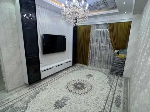 2-комн. квартира, 12 этаж, 58 м², Исмоили Сомони