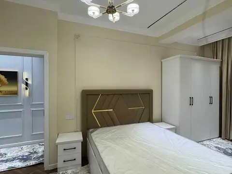 3-комн. квартира, 10 этаж, 70 м², Душанбе
