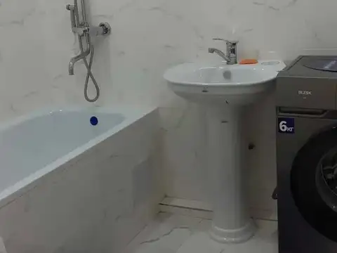 2-комн. квартира, 14 этаж, 81 м², Шохмансур