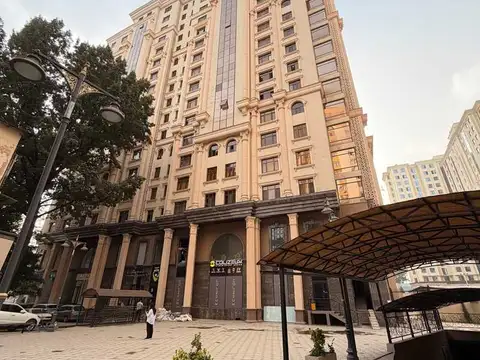 2-комн. квартира, 15 этаж, 94 м², Спартак