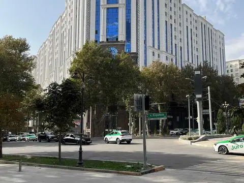 2-комн. квартира, 12 этаж, 128 м², Исмоили Сомони