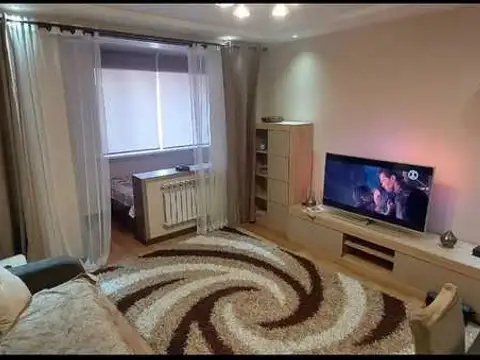 2-комн. квартира, 4 этаж, 57 м², Сино