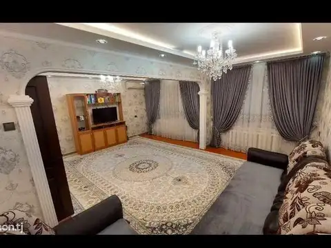 5-комн. квартира, 3 этаж, 111 м², Сино