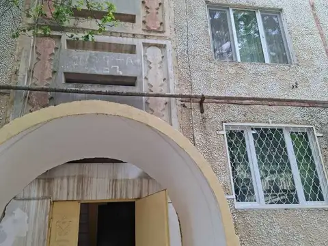 5-комн. квартира, 4 этаж, 100 м², Сино