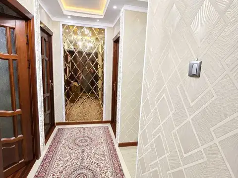 3-комн. квартира, 2 этаж, 60 м², 32 мкр