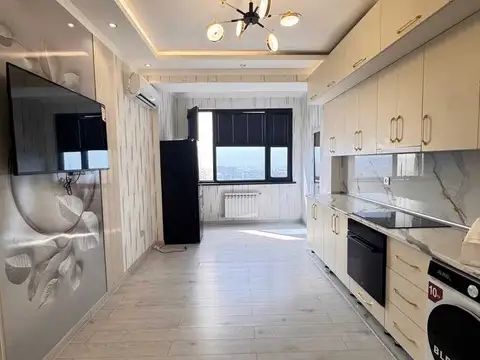 2-комн. квартира, 15 этаж, 64 м², 82 мкр