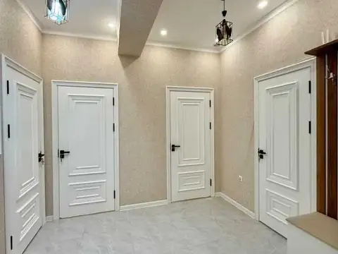 2-комн. квартира, 22 этаж, 64 м², Шохмансур