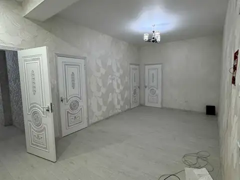 3-комн. квартира, 4 этаж, 96 м², Исмоили Сомони