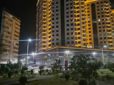 3-комн. квартира, 13 этаж, 120 м², Фирдавси